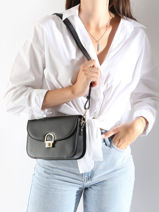 Sac Bandoulire M Altair Cuir Etrier Noir altair EALA081M-vue-porte